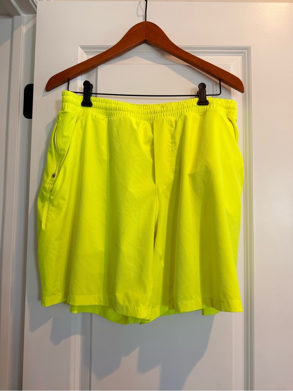 Lululemon Men’s Neon Yellow Pace Breaker Athletic Shorts. XL